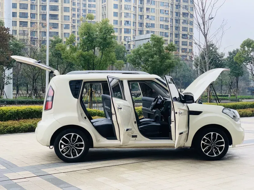 2013 Kia Soul 1.6L 123HP L4 4AT,autocango,china used car exporter,china ev exporter,chinese used car exporter,chinese used ev exporter
