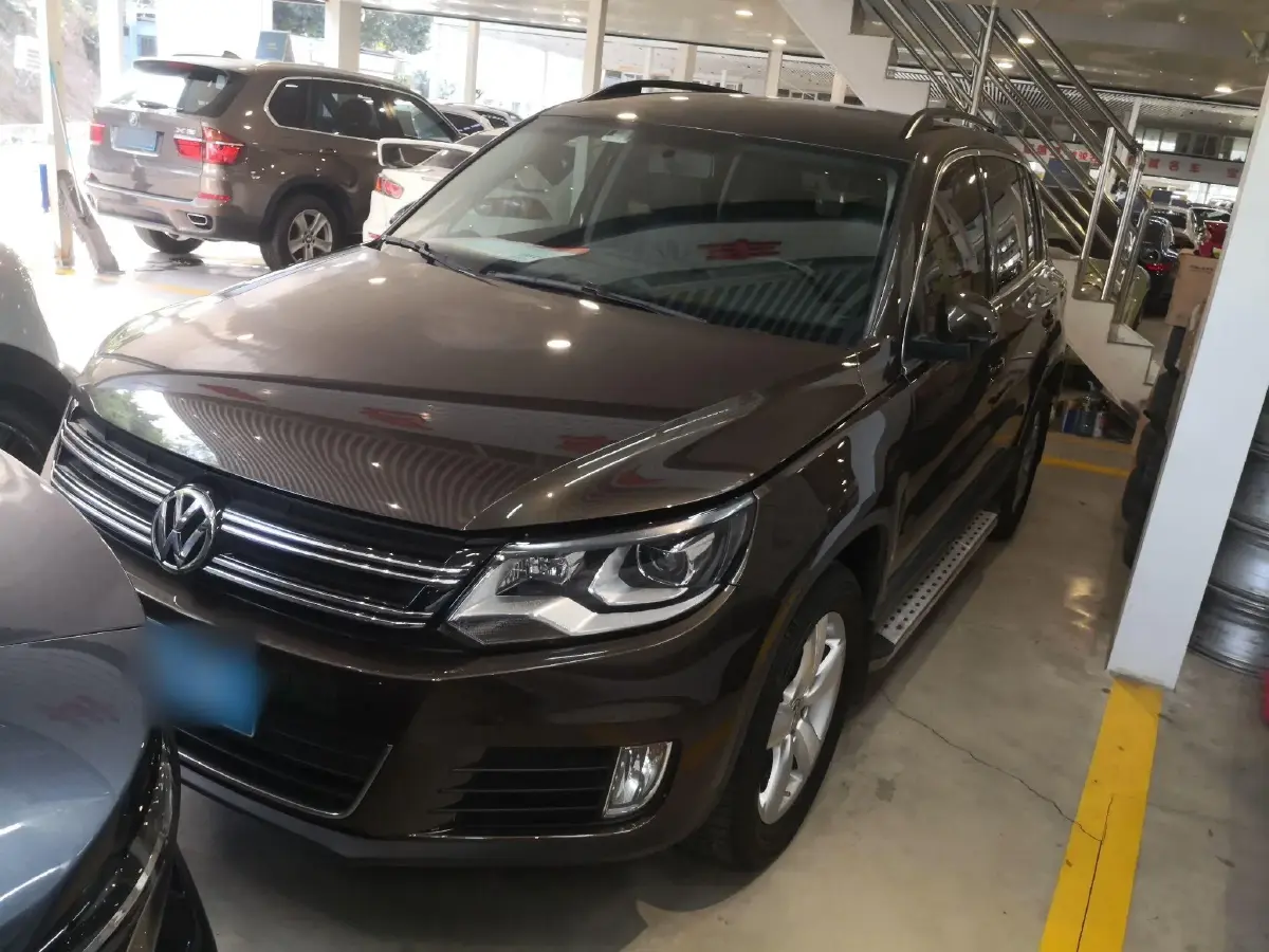 2013 Volkswagen Tiguan 1.8T 160HP L4 6AT