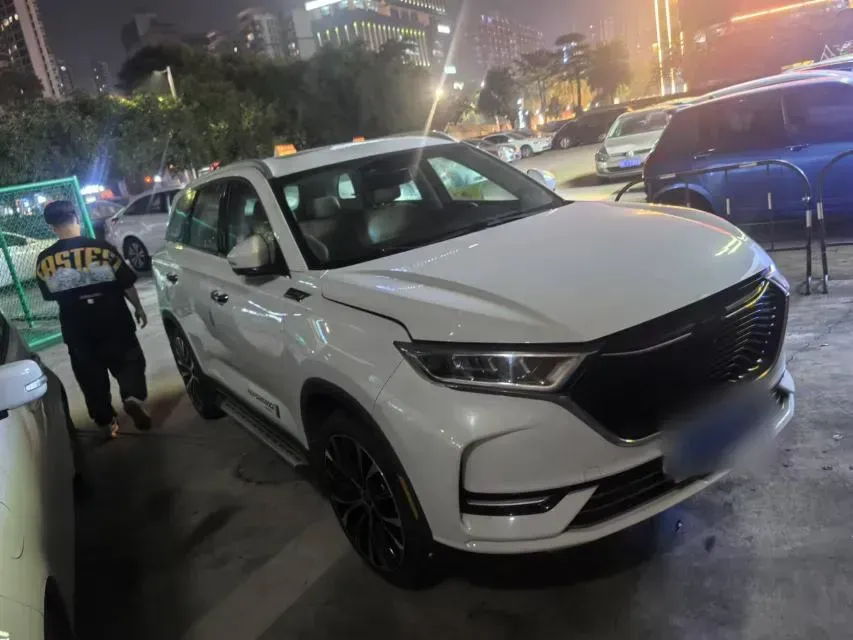 2020 ChangAn Oshan X7 1.5T 178HP L4 7DCT,autocango,china used car exporter,china ev exporter,chinese used car exporter,chinese used ev exporter
