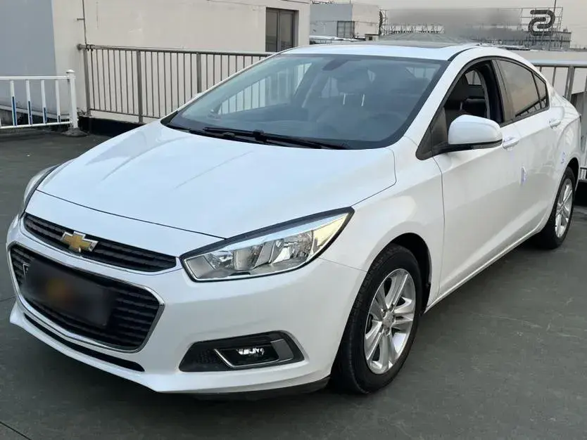 2015 Chevrolet Cruze 1.5L 114HP L4 6AT
