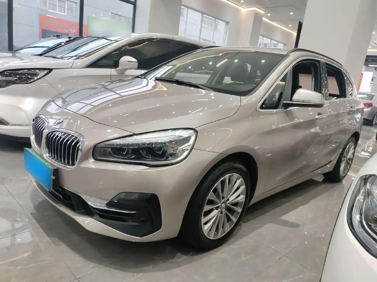 2016 BMW 2 Series Wagon 2.0T 192HP L4 8AT