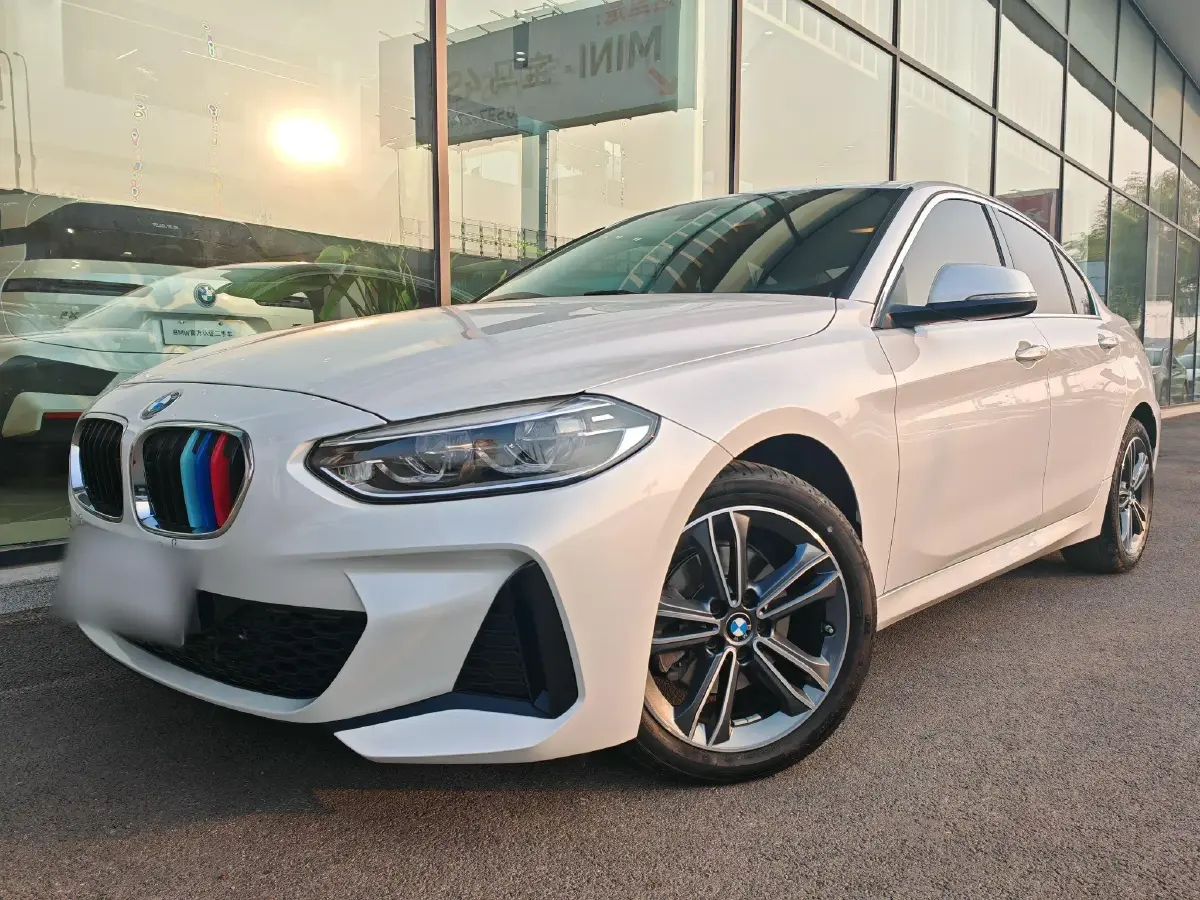 2022 BMW 1 Series 1.5T 140HP L3 7DCT