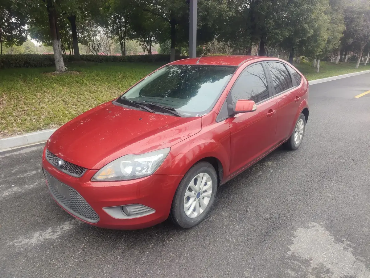 2013 Ford Focus 1.8L 124HP L4 4AT