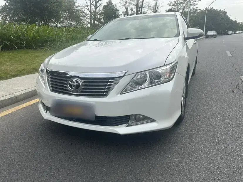 2013 Toyota Camry 2.5L 184HP L4 6AT