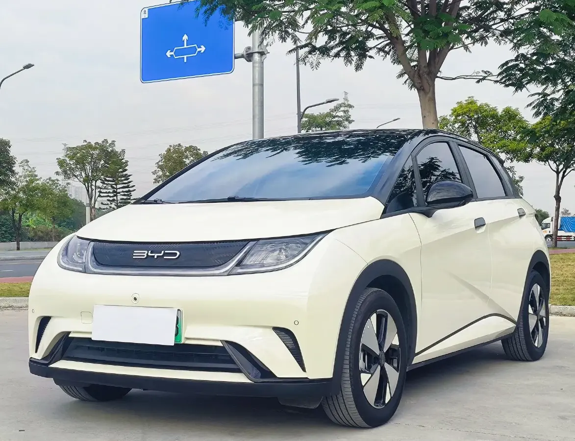 2023 BYD Dolphin BEV 44.928KWH
