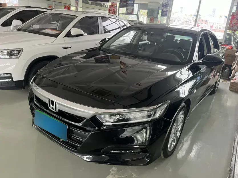 2018 Honda Accord 1.5T 177HP L4 CVT
