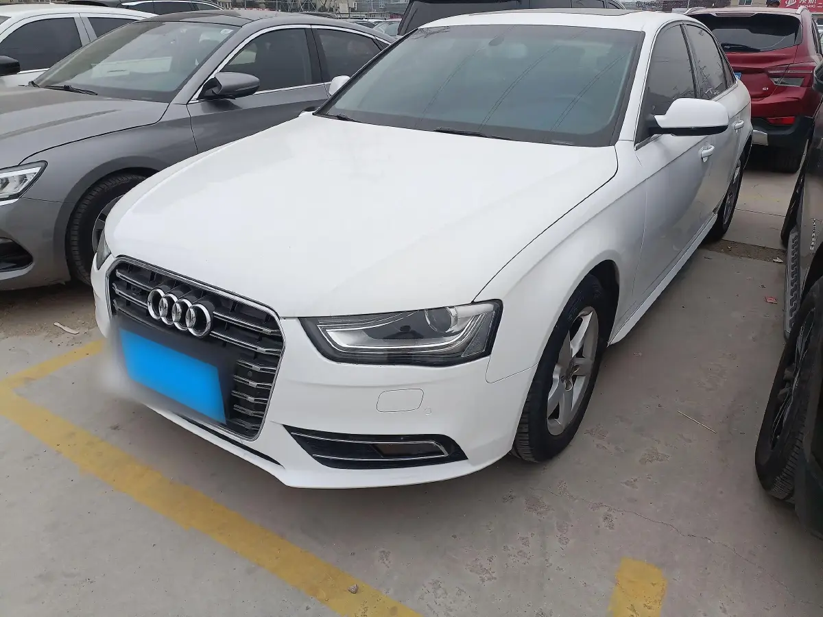 2013 Audi A4L 2.0T 180HP L4 CVT