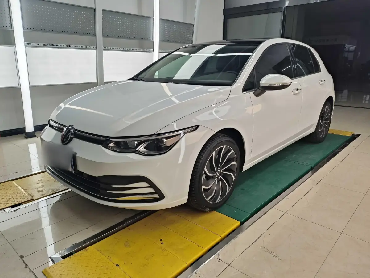 2021 Volkswagen Golf 1.4T 150HP L4 7DCT