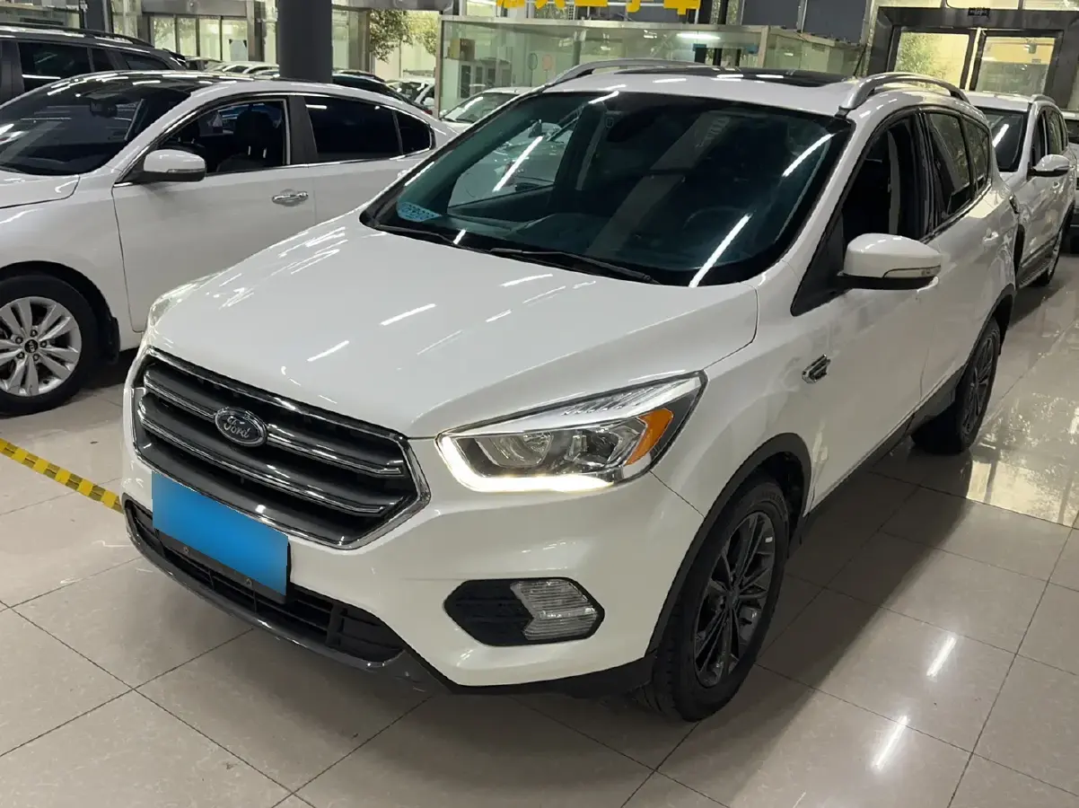 2019 Ford Kuga 1.5T 182HP L4 6AT
