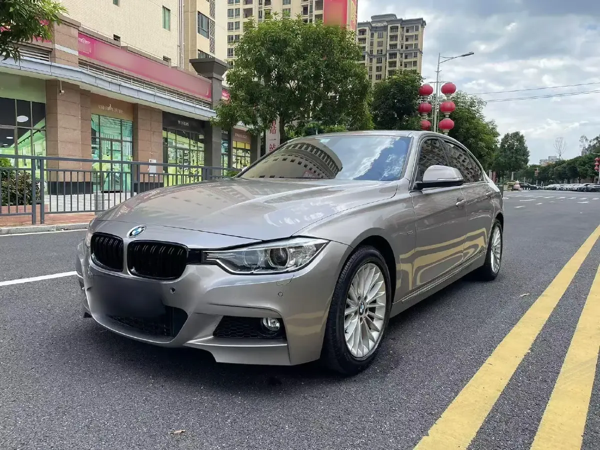 2013 BMW 3 Series 2.0T 245HP L4 8AT