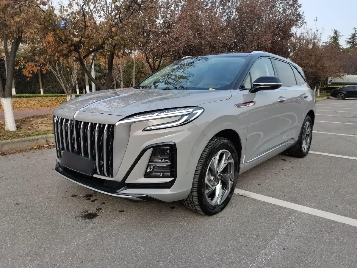 2023 HongQi HS3 2.0T 252HP L4 8AT