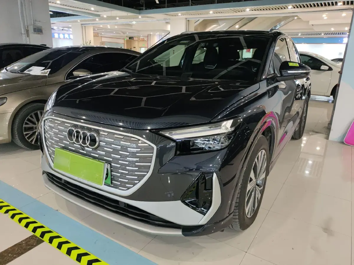 2024 Audi Q4 e-tron BEV 84.8KWH