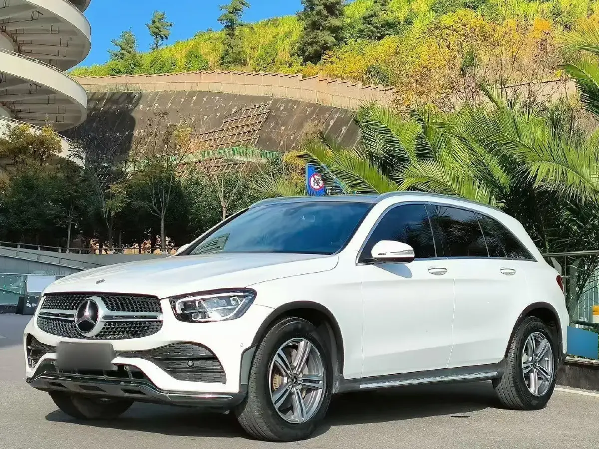 2020 Mercedes-Benz GLC Class 2.0T 197HP L4 9AT