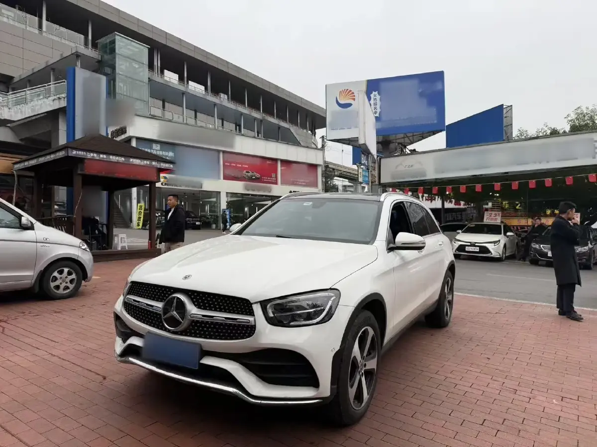 2022 Mercedes-Benz GLC Class 2.0T 197HP L4 9AT