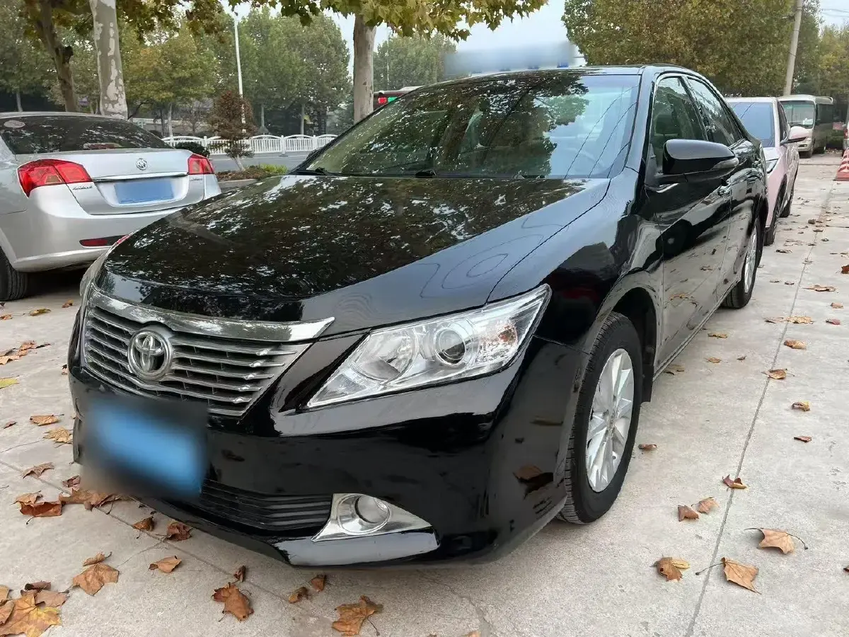 2013 Toyota Camry 2.5L 184HP L4 6AT