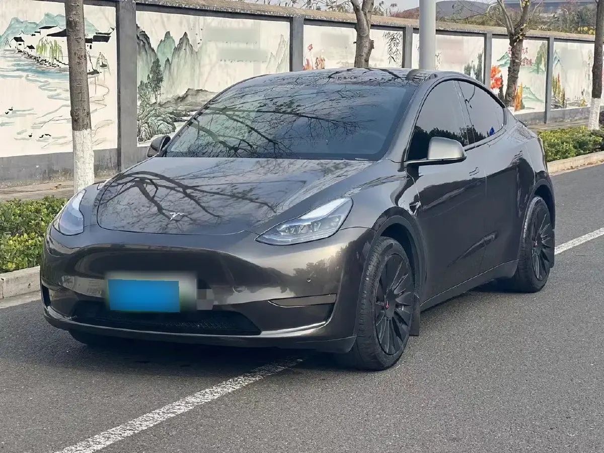 2022 Tesla Model Y BEV 60KWH