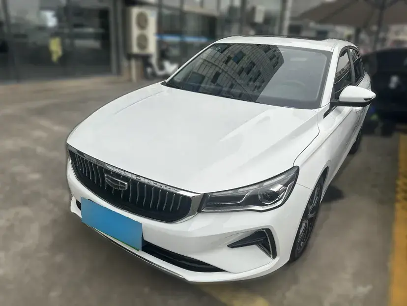 2022 Geely Emgrand 1.5L 114HP L4 CVT