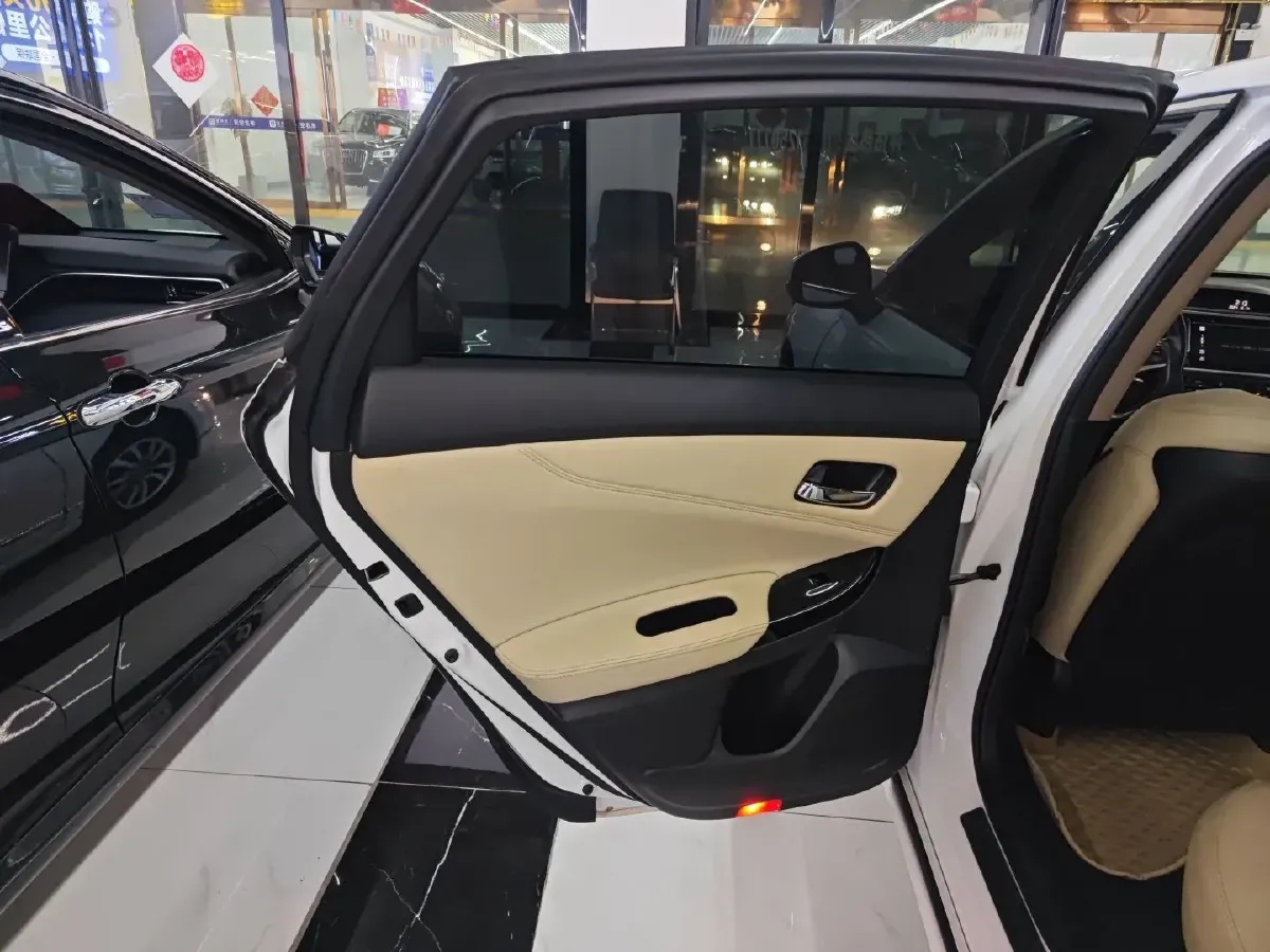 2015 Honda Spirior 2.0L 155HP L4 CVT,autocango,china used car exporter,china ev exporter,chinese used car exporter,chinese used ev exporter