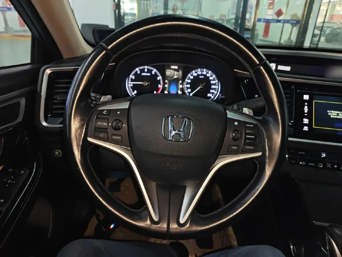 2015 Honda Spirior 2.0L 155HP L4 CVT,autocango,china used car exporter,china ev exporter,chinese used car exporter,chinese used ev exporter