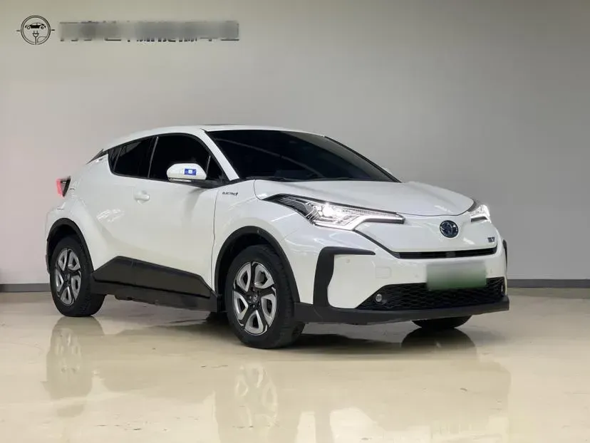 2020 Toyota C-HR EV BEV 54.3KWH,autocango,china used car exporter,china ev exporter,chinese used car exporter,chinese used ev exporter