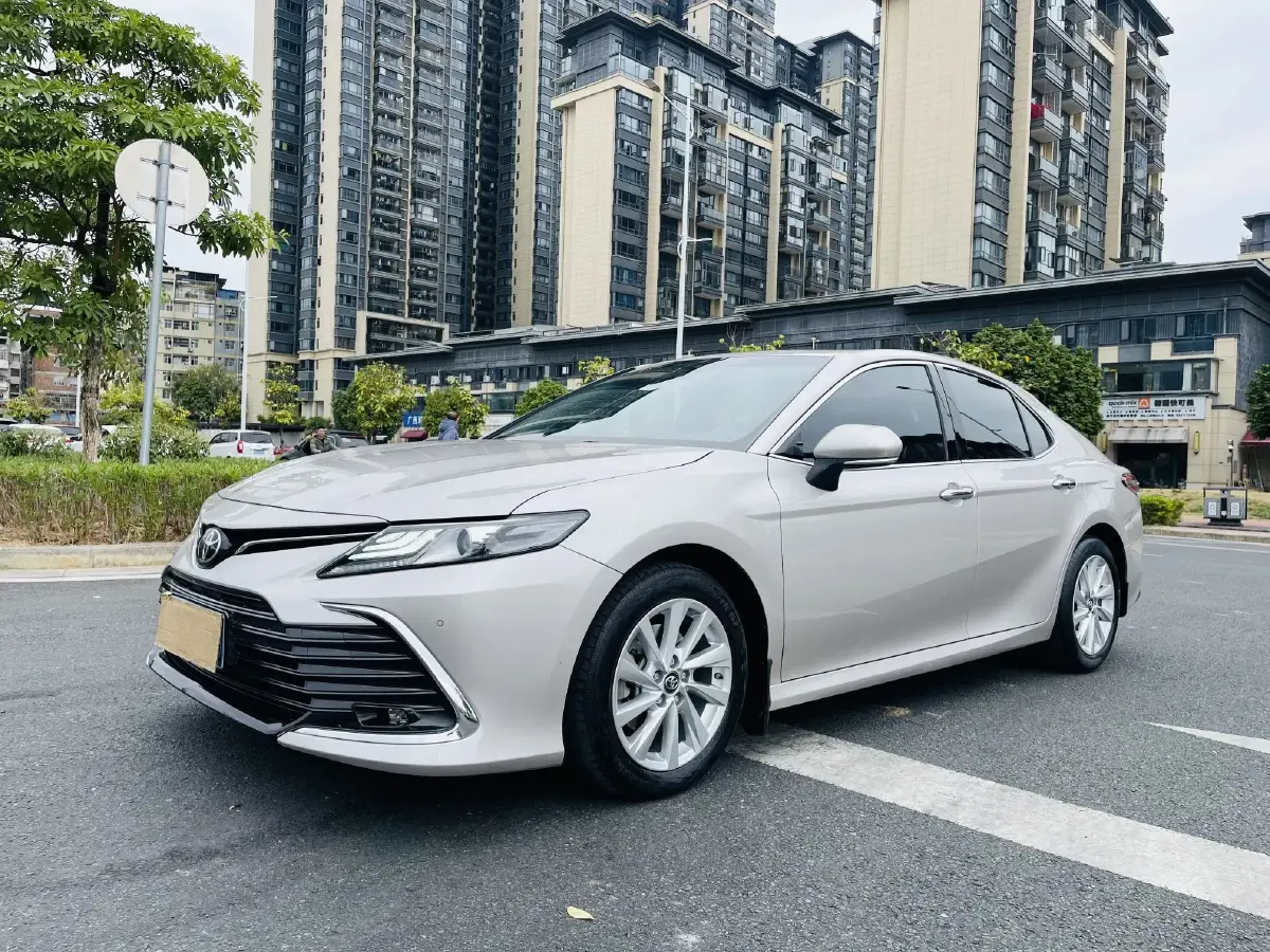 2021 Toyota Camry 2.0L 178HP L4 CVT