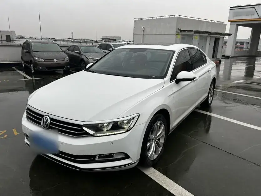 2017 Volkswagen Magotan 1.8T 180HP L4 7DCT