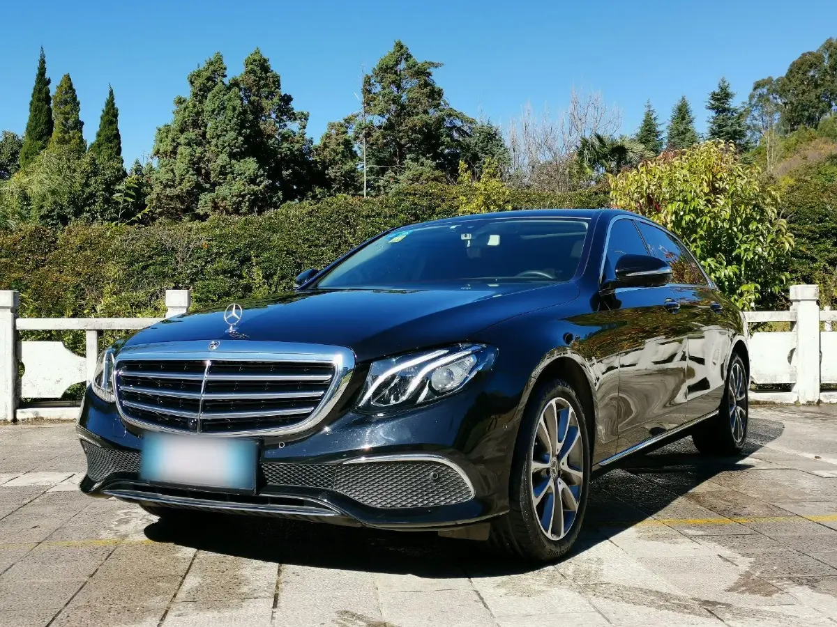 2017 Mercedes-Benz E Class 2.0T 245HP L4 9AT