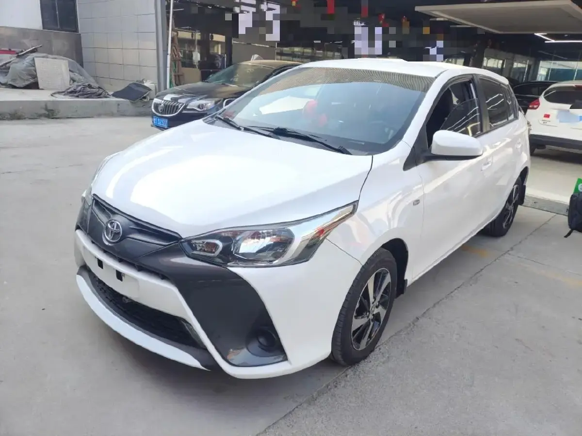 2016 Toyota Yaris L 1.5L 107HP L4 CVT