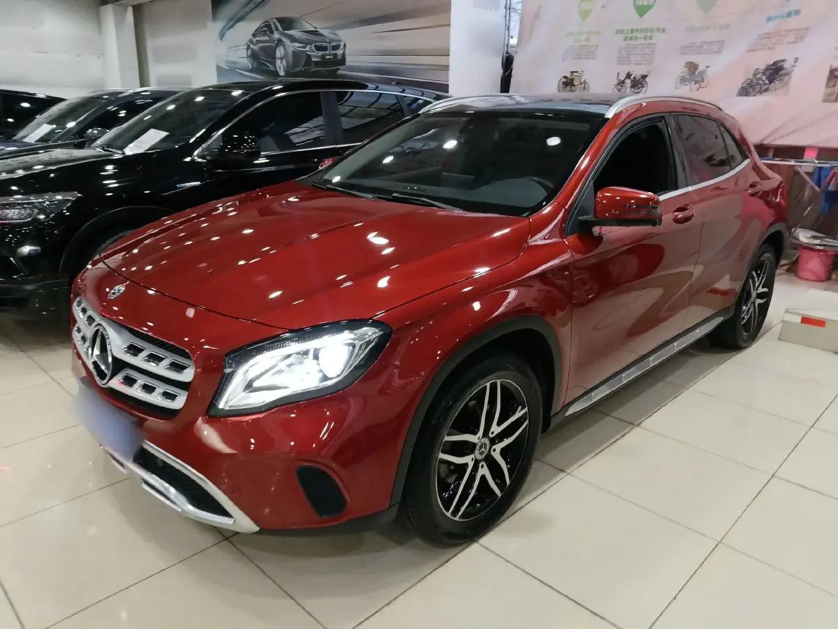 2017 Mercedes-Benz GLA Class 1.6T 156HP L4 7DCT