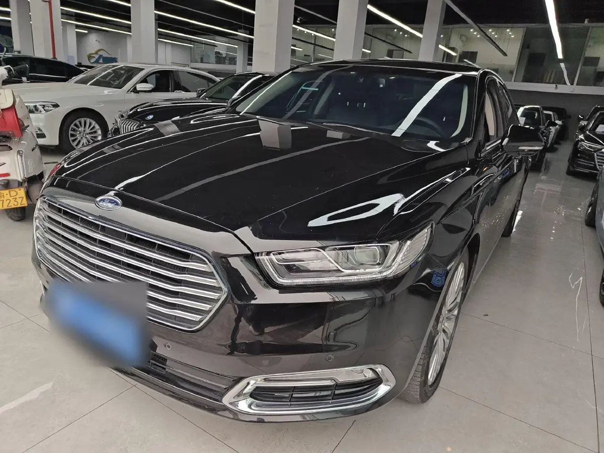 2018 Ford Taurus 2.0T 245HP L4 6AT