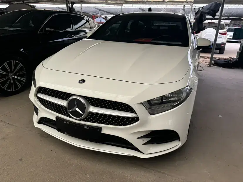 2019 Mercedes-Benz A Class 1.3T 136HP L4 7DCT