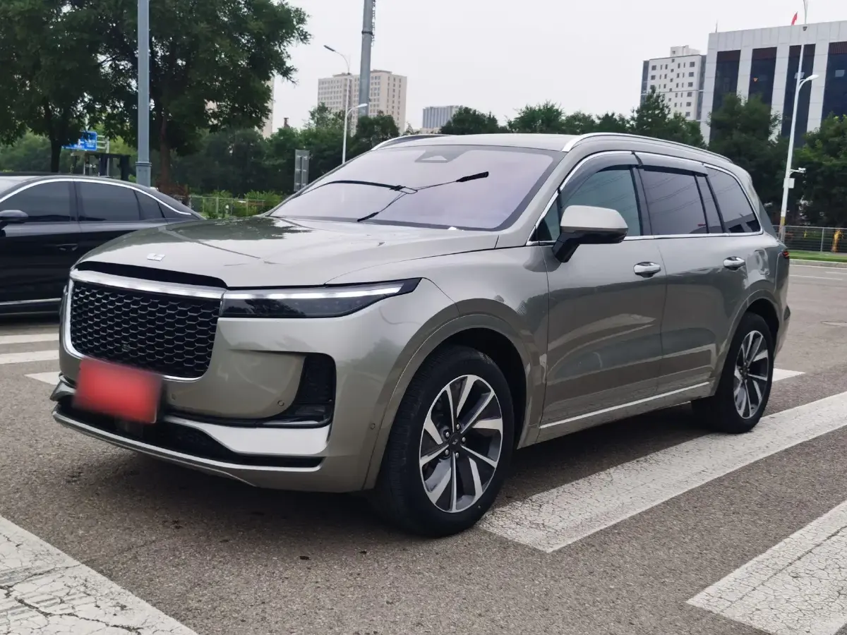2021 Li ONE Range Extended 131HP REEV 40.5KWH