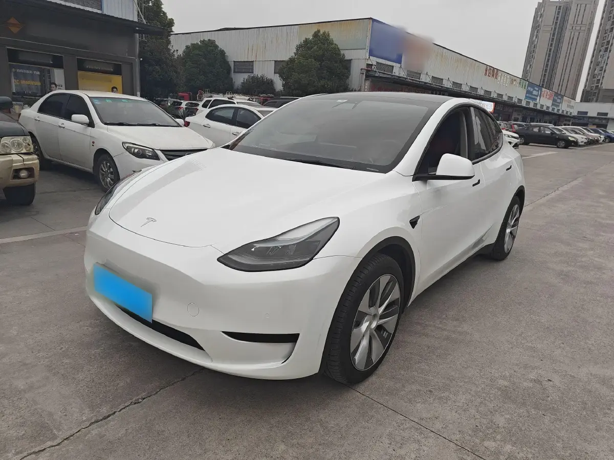 2022 Tesla Model Y BEV 60KWH