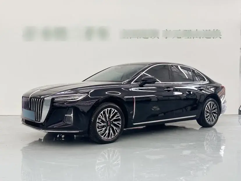 2024 HongQi H5 2.0T 224HP L4 8AT
