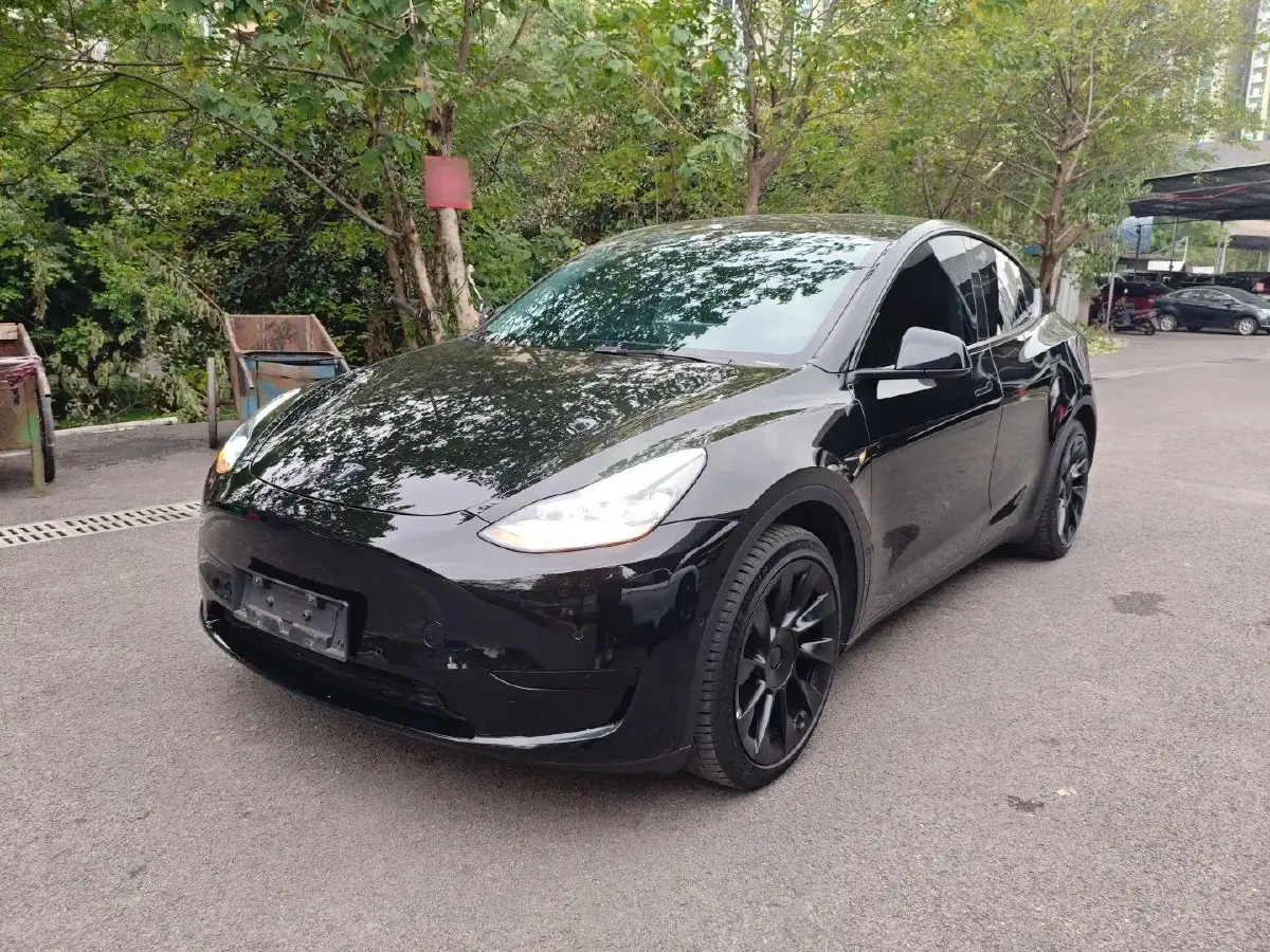 2022 Tesla Model Y BEV 60KWH
