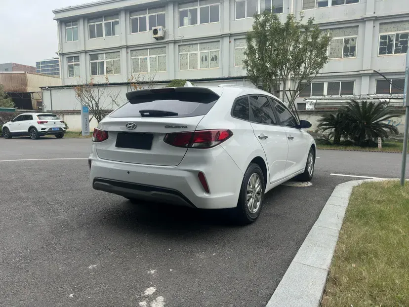 2018 Hyundai YiXing 1.6L 123HP L4 6AT,autocango,china used car exporter,china ev exporter,chinese used car exporter,chinese used ev exporter