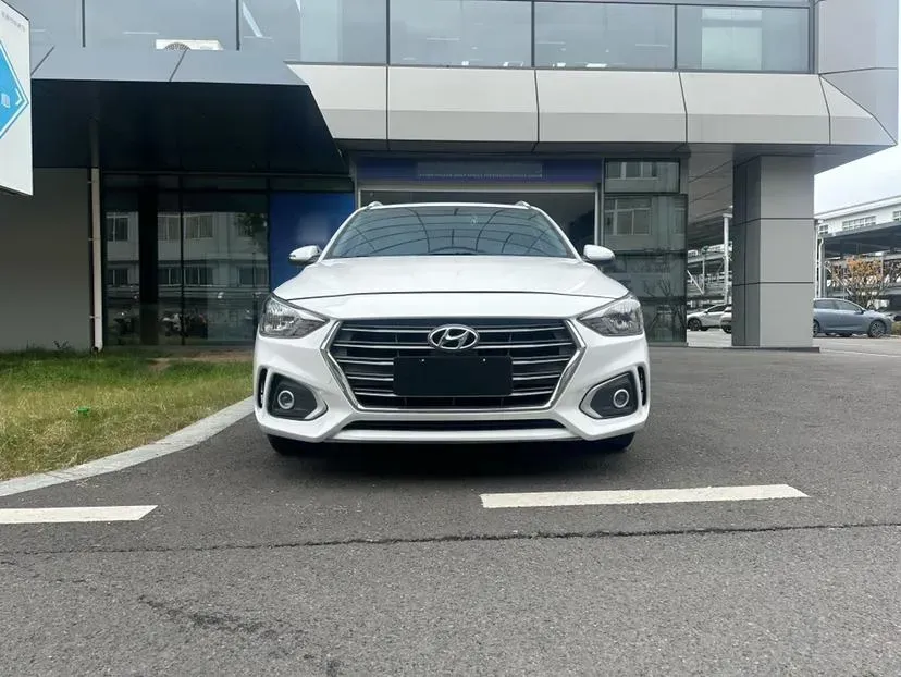 2018 Hyundai YiXing 1.6L 123HP L4 6AT,autocango,china used car exporter,china ev exporter,chinese used car exporter,chinese used ev exporter