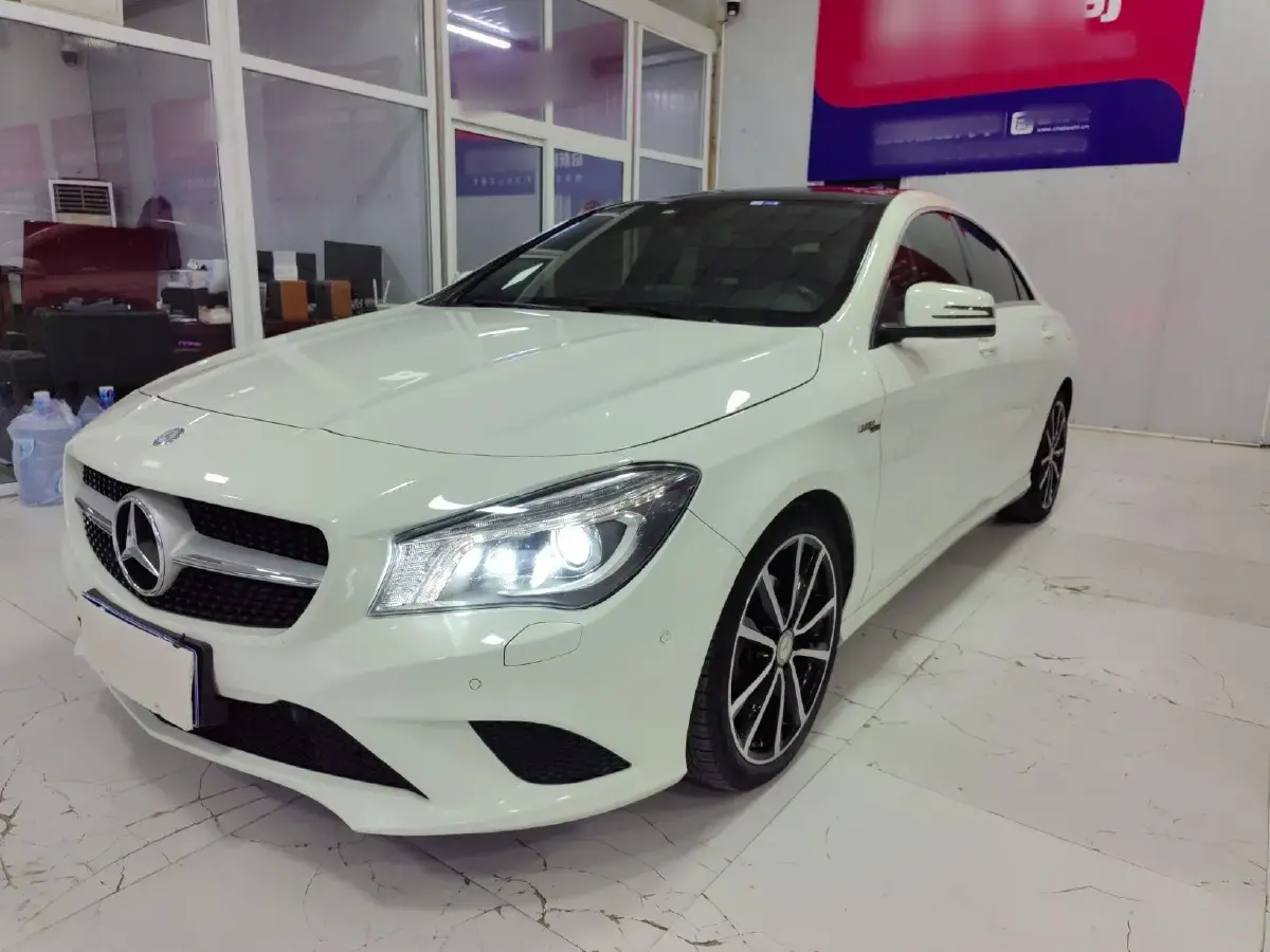 2016 Mercedes-Benz CLA Class 1.6T 156HP L4 7DCT