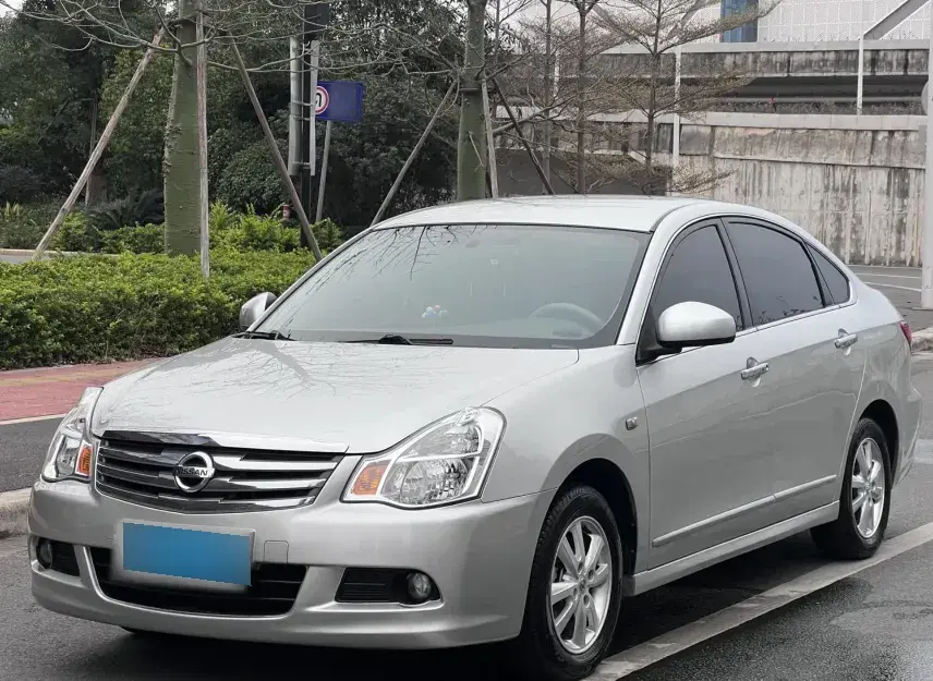 2012 Nissan Sylphy 1.6L 117HP L4 4AT