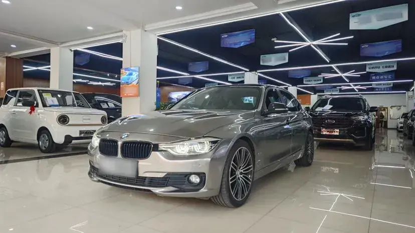 2017 BMW 3 Series 2.0T 184HP L4 8AT
