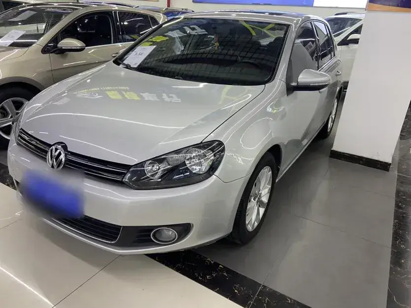 2012 Volkswagen Golf 1.4T 131HP L4 7DCT