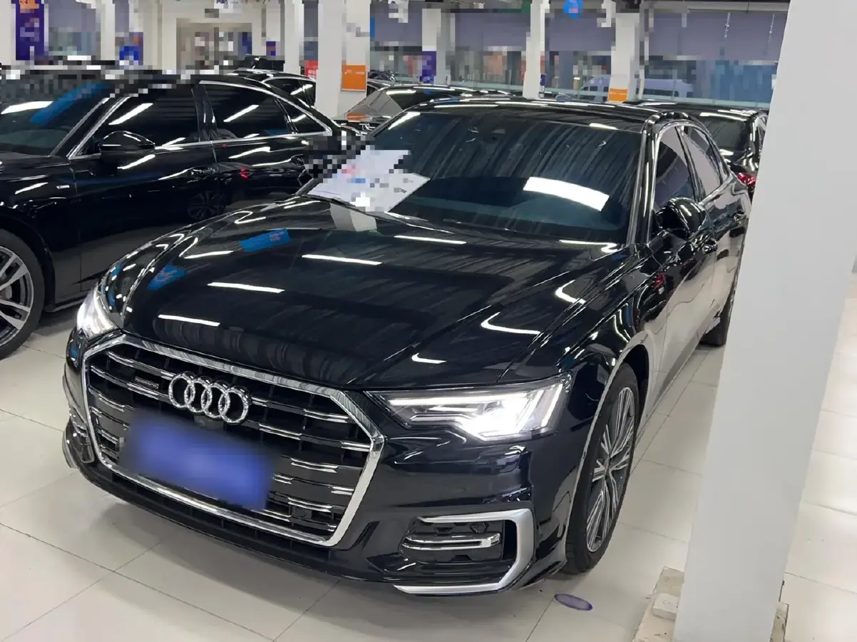2024 Audi A6L 2.0T 245HP L4 7DCT