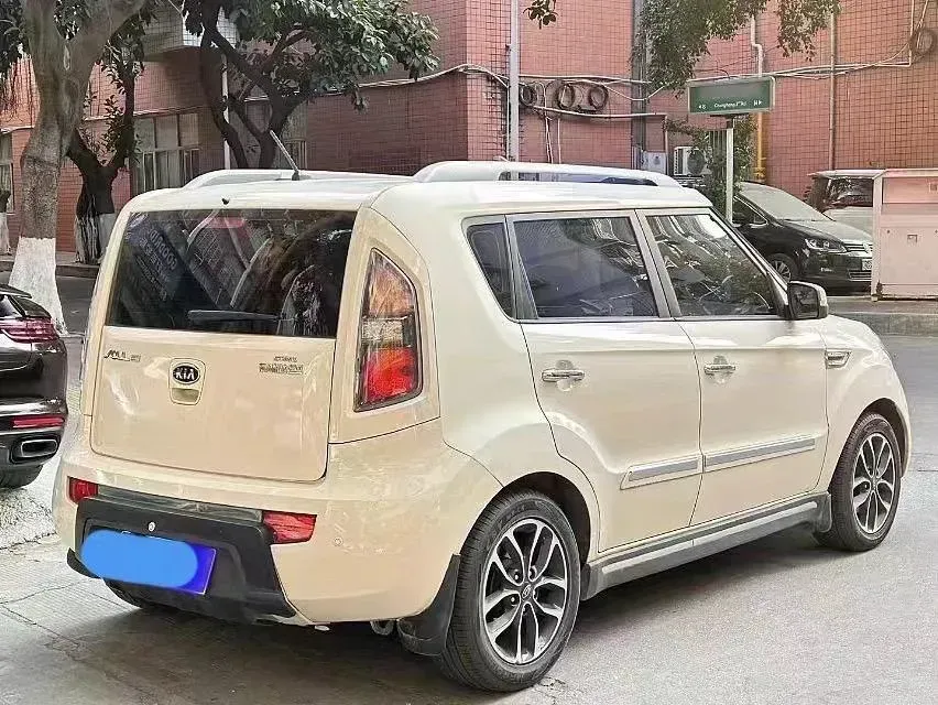 2013 Kia Soul 1.6L 123HP L4 4AT,autocango,china used car exporter,china ev exporter,chinese used car exporter,chinese used ev exporter