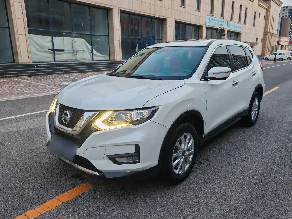 2020 Nissan X-Trail 2.0L 154HP L4 CVT