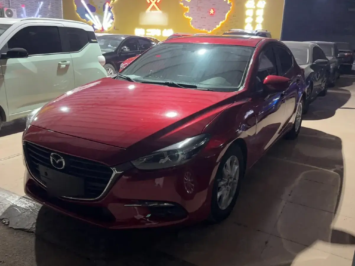 2017 Mazda 3 Axela 1.5L 117HP L4 6AT