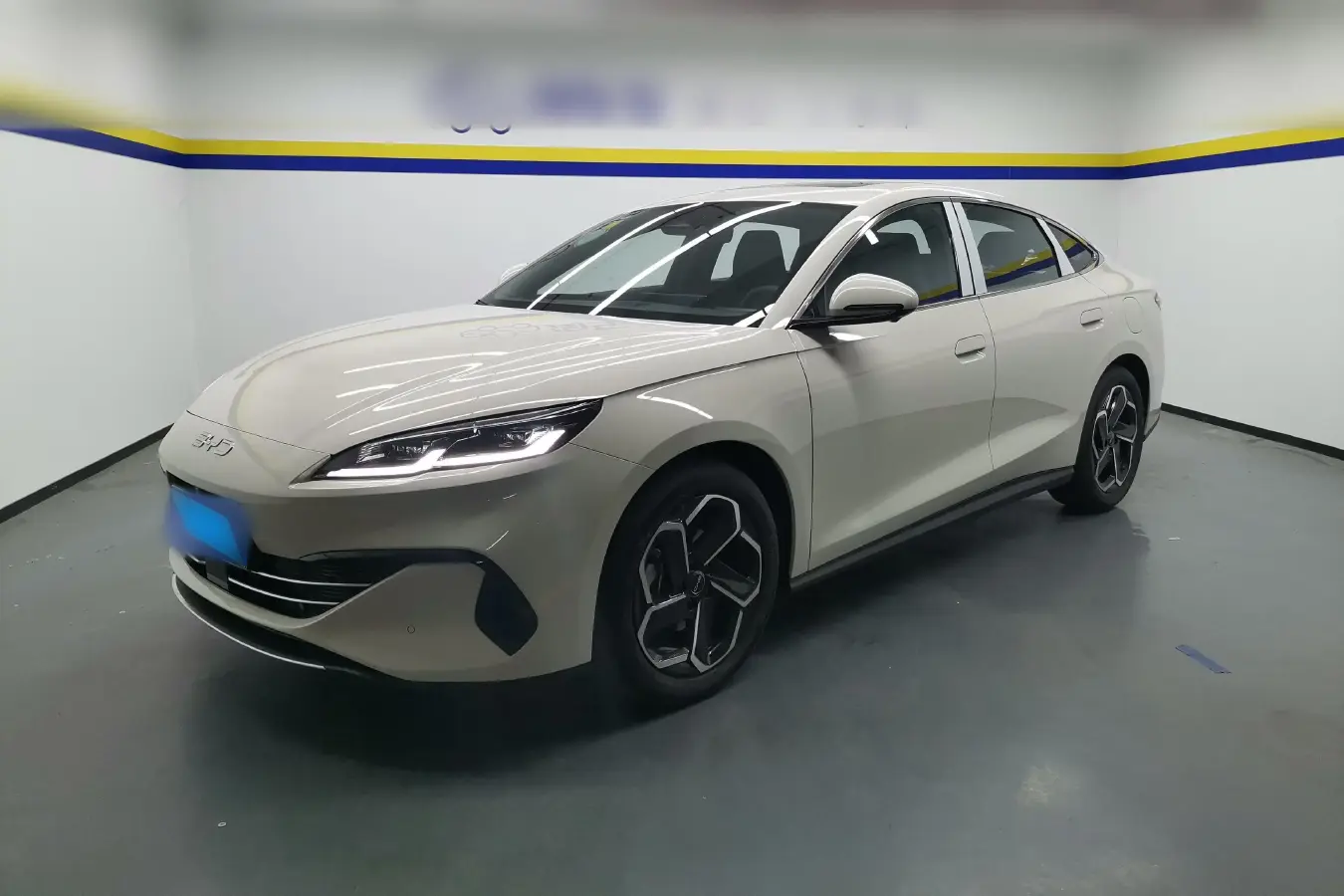 2024 BYD Seal06 DM-i 1.5L 101HP L4 E-CVT PHEV 15.87KWH