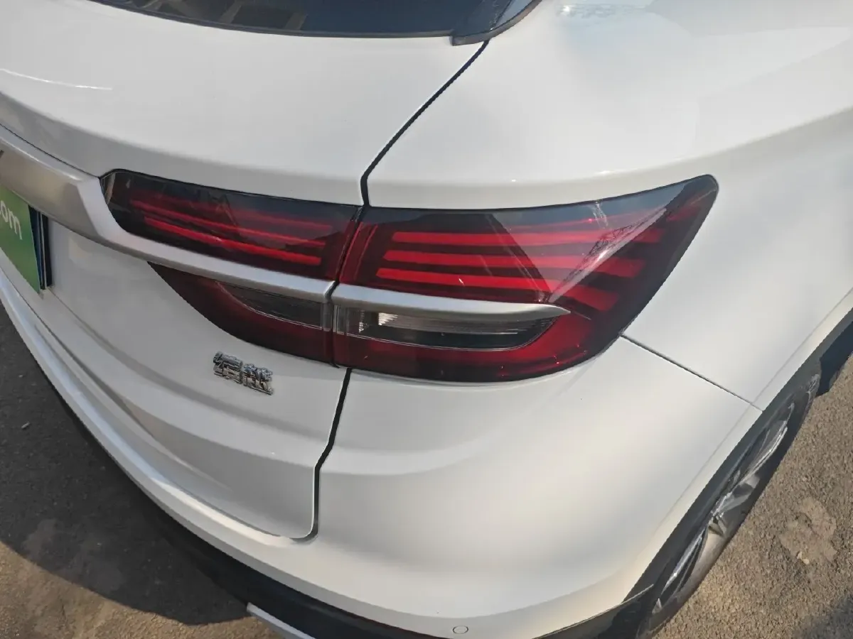 2020 Geely Coolray 1.4T 141HP L4 6MT,autocango,china used car exporter,china ev exporter,chinese used car exporter,chinese used ev exporter