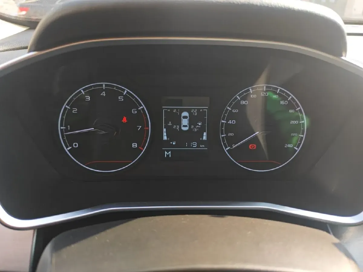 2020 Geely Coolray 1.4T 141HP L4 6MT,autocango,china used car exporter,china ev exporter,chinese used car exporter,chinese used ev exporter