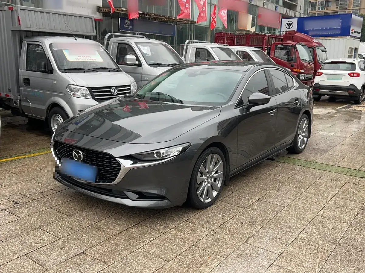 2021 Mazda 3 Axela 2.0L 158HP L4 6AT