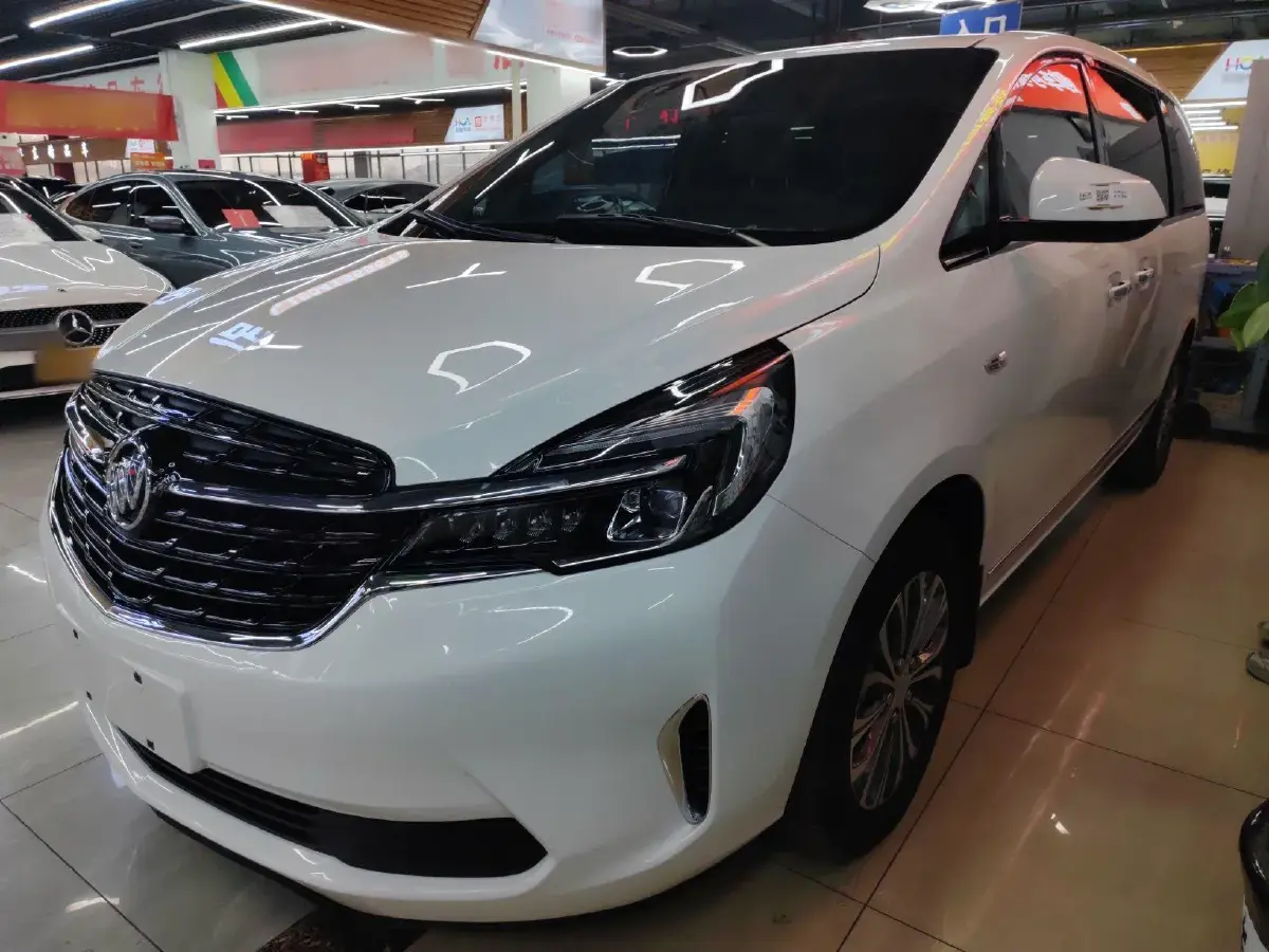 2022 Buick GL8 2.0T 237HP L4 9AT